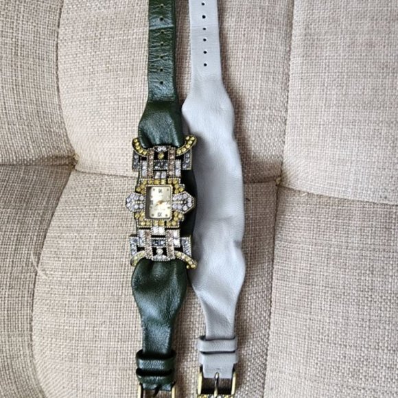 HEIDI DAUS WATCH WITH 2 INTERCHANGEABLE LEATHER BANDS